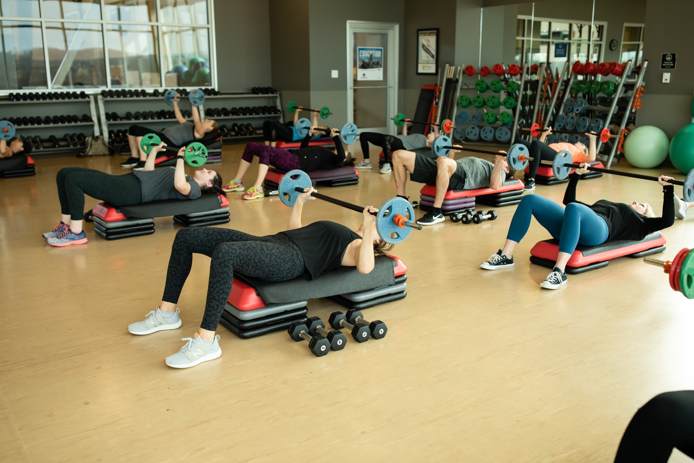 Wellness Club Guide: Nutrition, Mental Health, Community & Tailored Programs