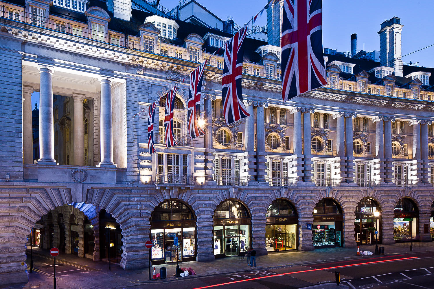 Best Covent Garden Hotels: Top Stays for Theater, Shopping & Dining
