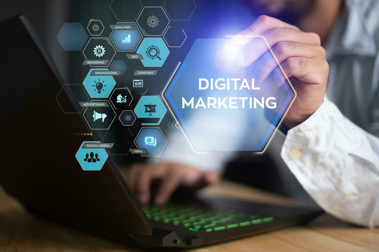 Online Marketing Degrees & Data Analytics: Your 2025 Career Roadmap