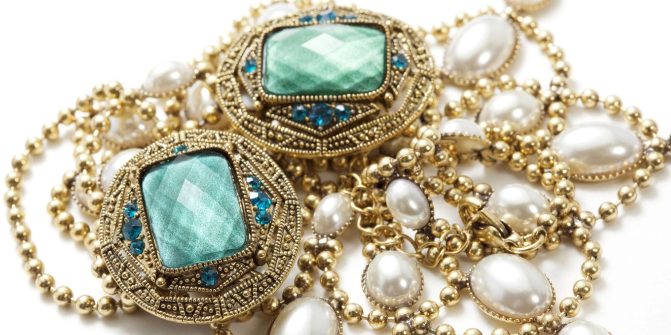 Umweltfreundlicher Schmuck kaufen: Second-Hand, Recycling & ethische Edelsteine für bewusste Käufer