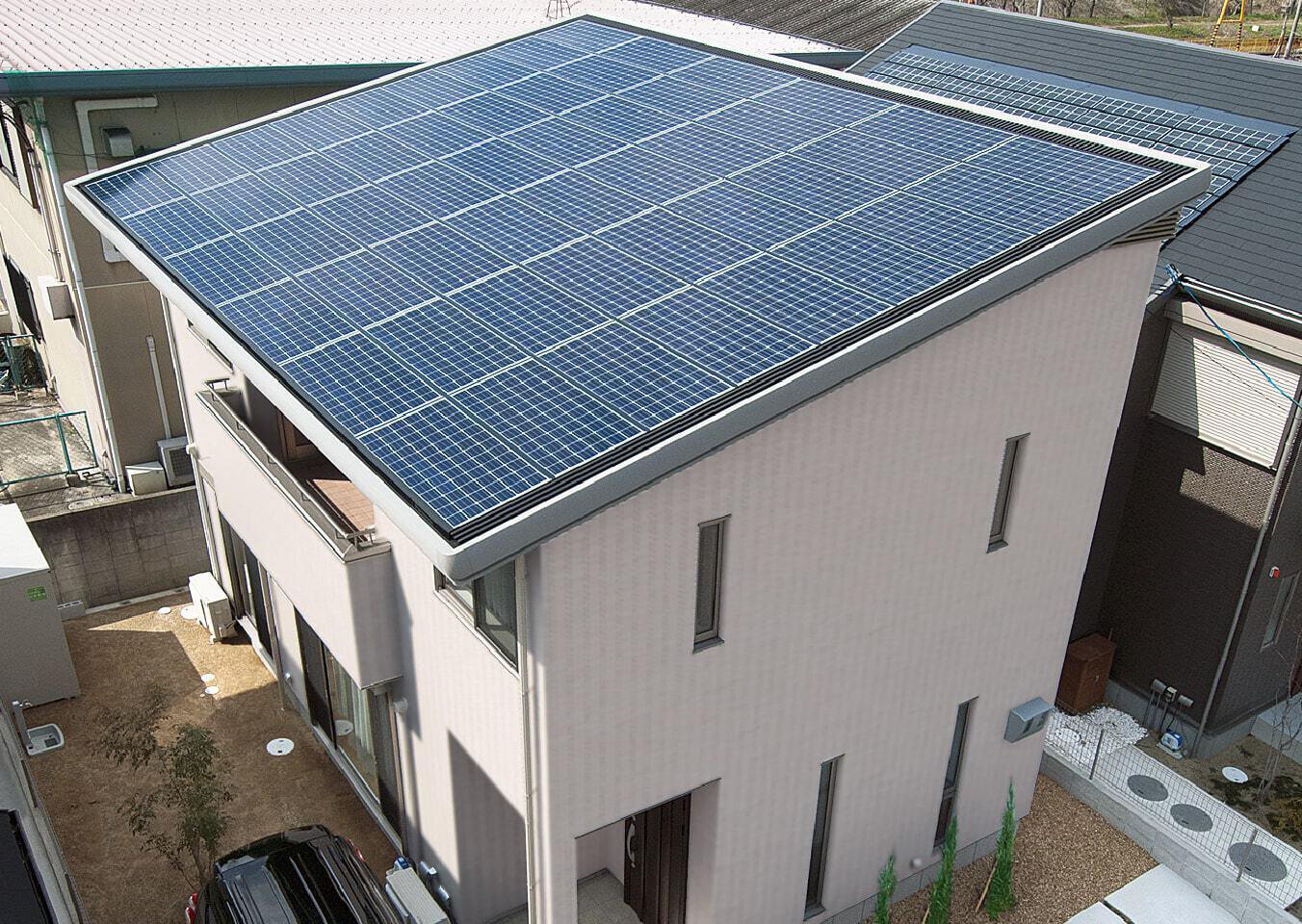 【2025年最新】太陽光発電補助金と売電方法の完全ガイド