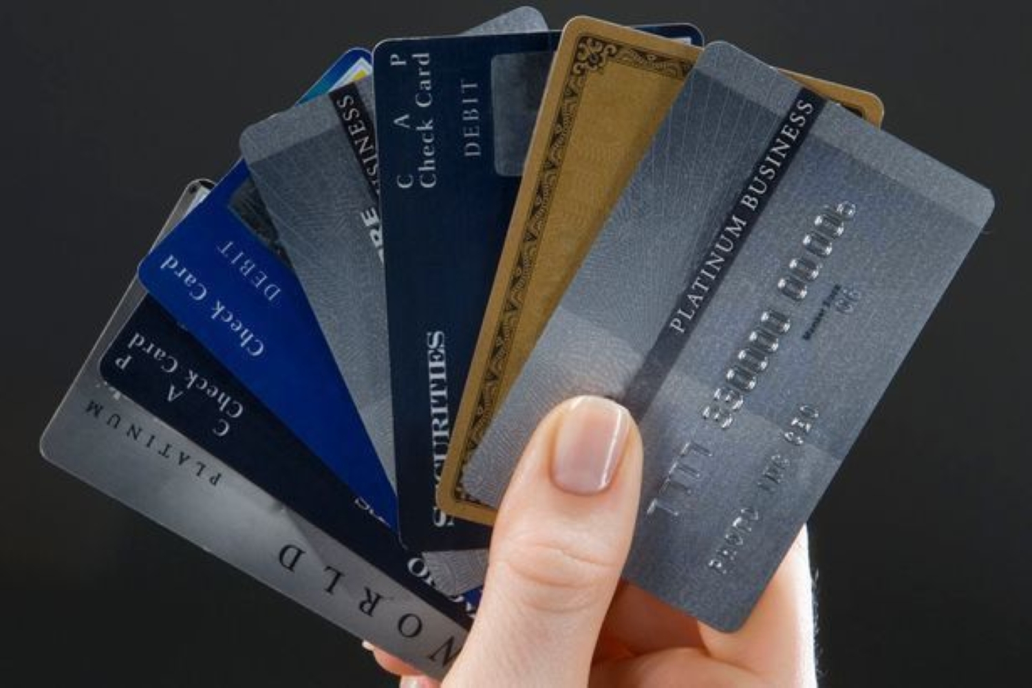 Thẻ Tín Dụng Số 2025: Mở Online Tức Thì, Không Cần Chứng Minh Thu Nhập, Bảo Mật Sinh Trắc Học