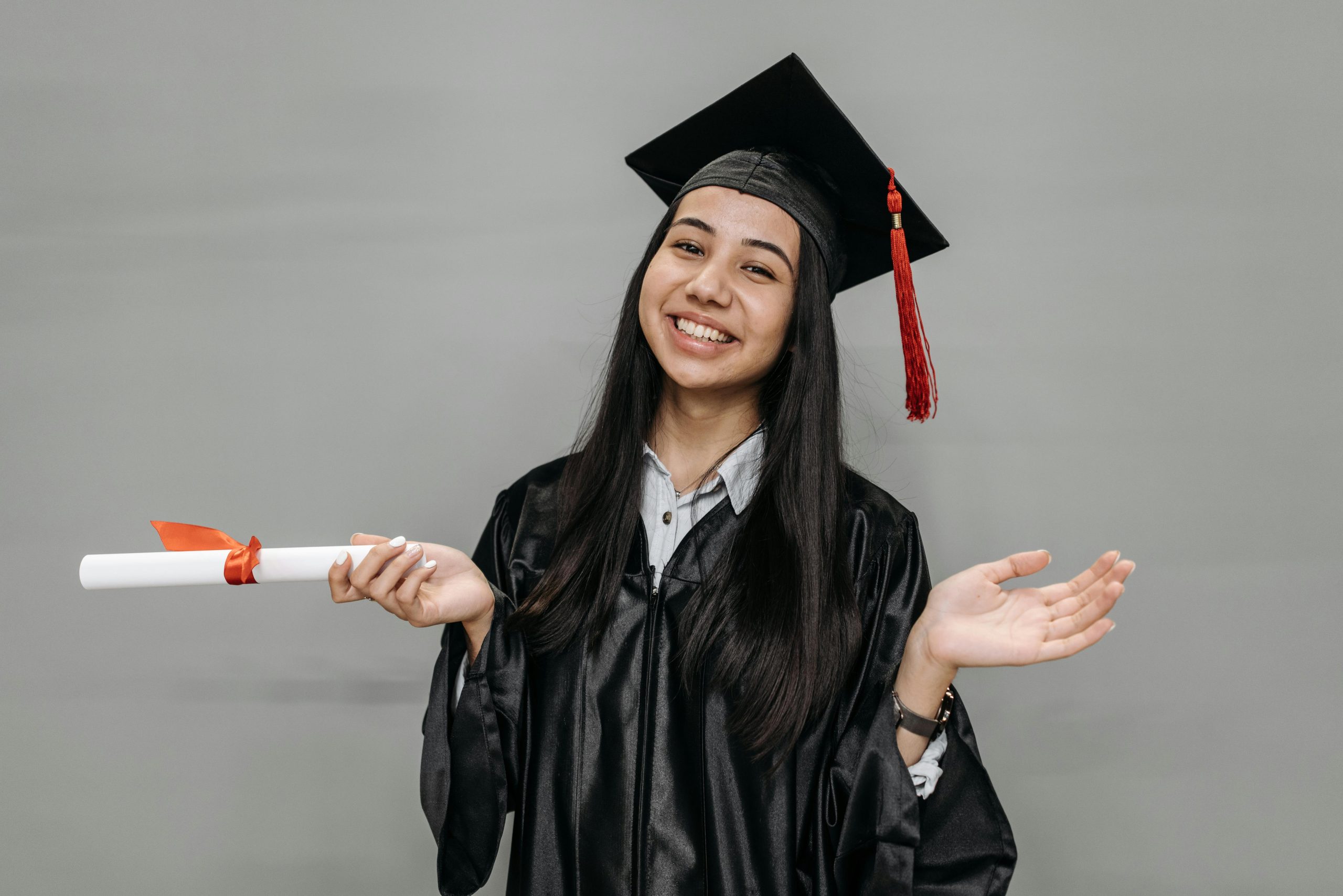 Becas para Estudiar en Japón: Guía Completa de Ayudas MEXT y Universitarias 2025