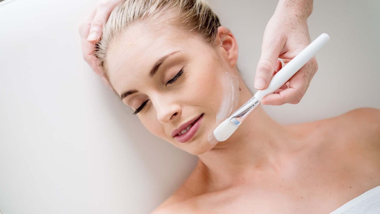 Rituels de beauté, technologies d’imagerie et actifs naturels : la nouvelle esthétique