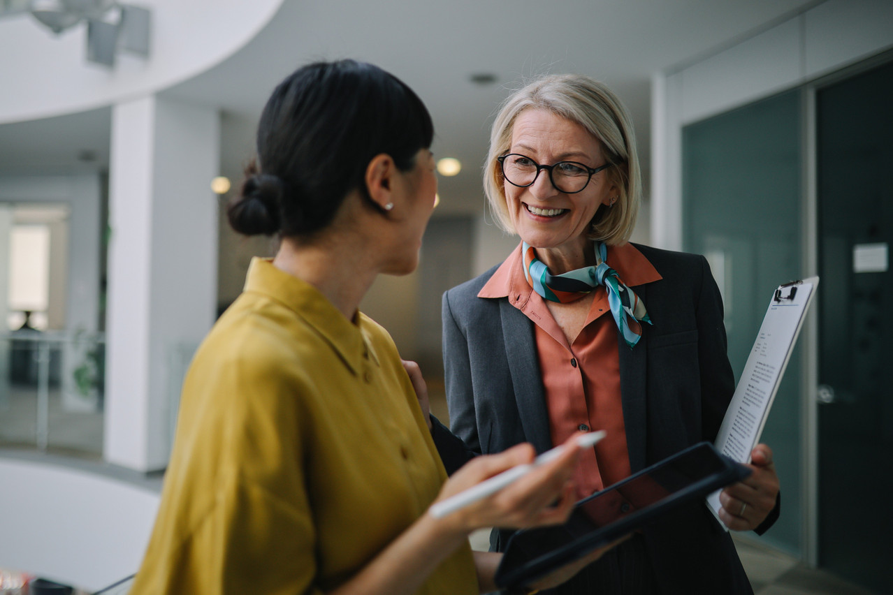 Guía para PYMEs: Financiamiento, Seguridad y Contratos en Planes Móviles Empresariales