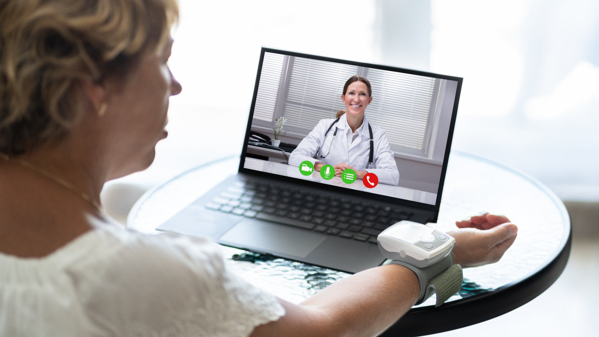 How Digital Health Technologies Are Transforming Chronic Disease Management: Remote Monitoring, Medication Management & Patient Empowerment