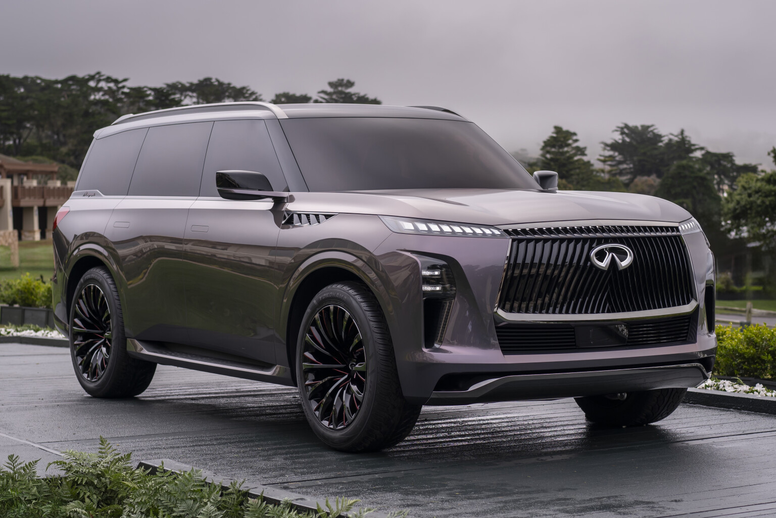 Infiniti QX80 Sound Isolation: Klipsch & Panasonic Audio System Redefines Luxury In-Car Experiences