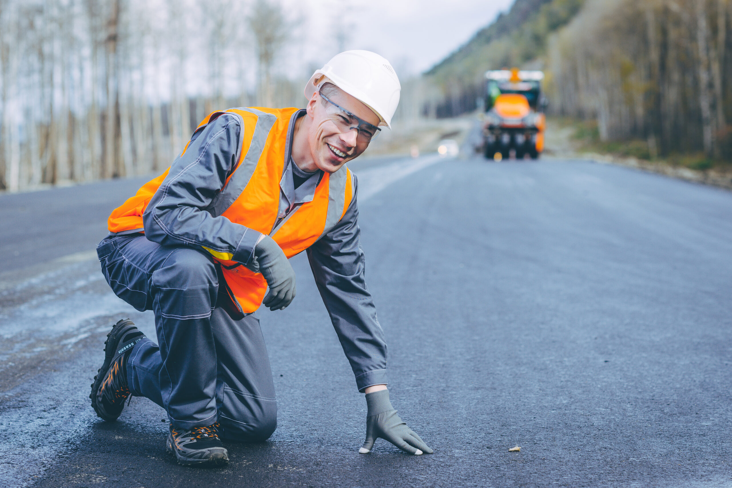 UK Asphalt Sector: Major Players, Career Paths, Tech Advances & Eco-Friendly Trends