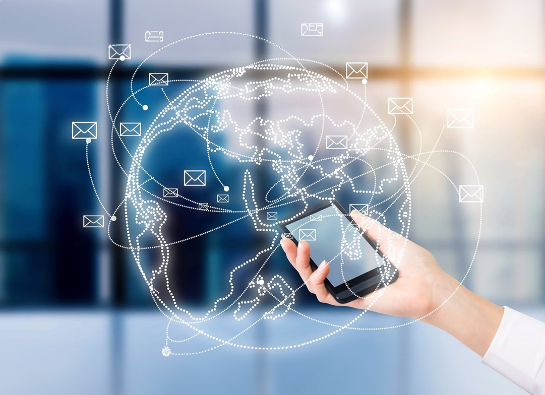 AI & Cloud Transform Business Communication: Trends, Benefits, and Platform Comparison