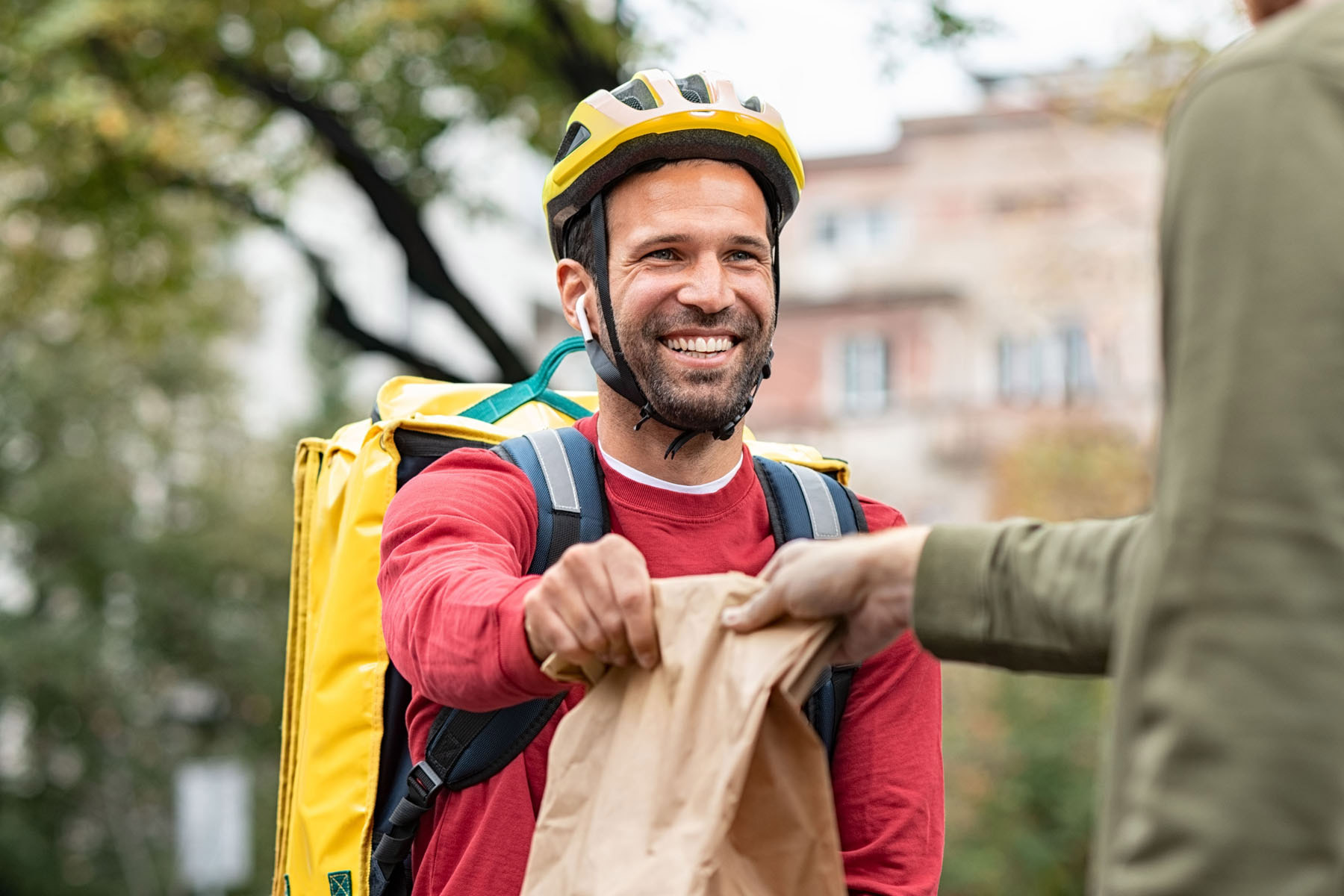 Food & Water Delivery Jobs: Opportunities, Earnings, and Career Tips