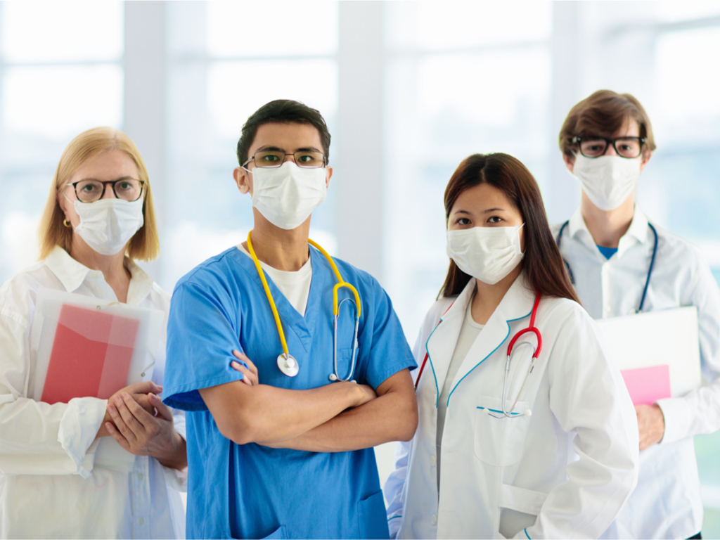 Nursing Degrees in the UK: Types, Entry Requirements, Specializations & Career Pathways